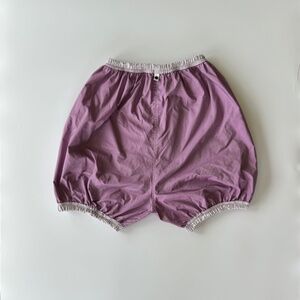 Bullet Pointe Reversible Ballet Short Cloud/Plum Adult XS in Excellent Condition
